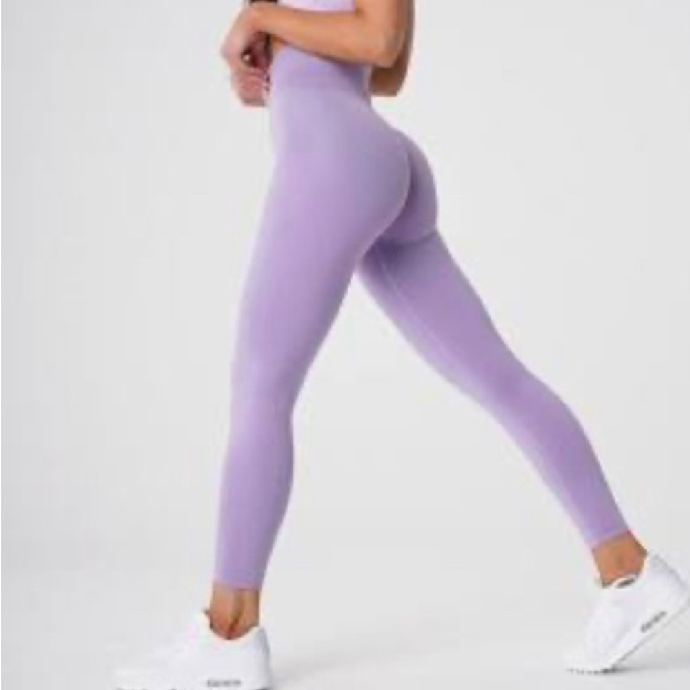 NVGTN leggings